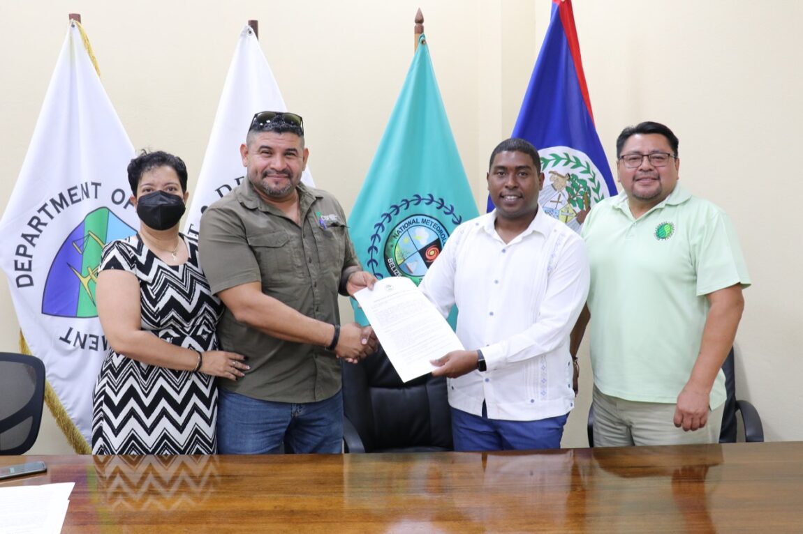 Agreement-Signing-2.jpeg