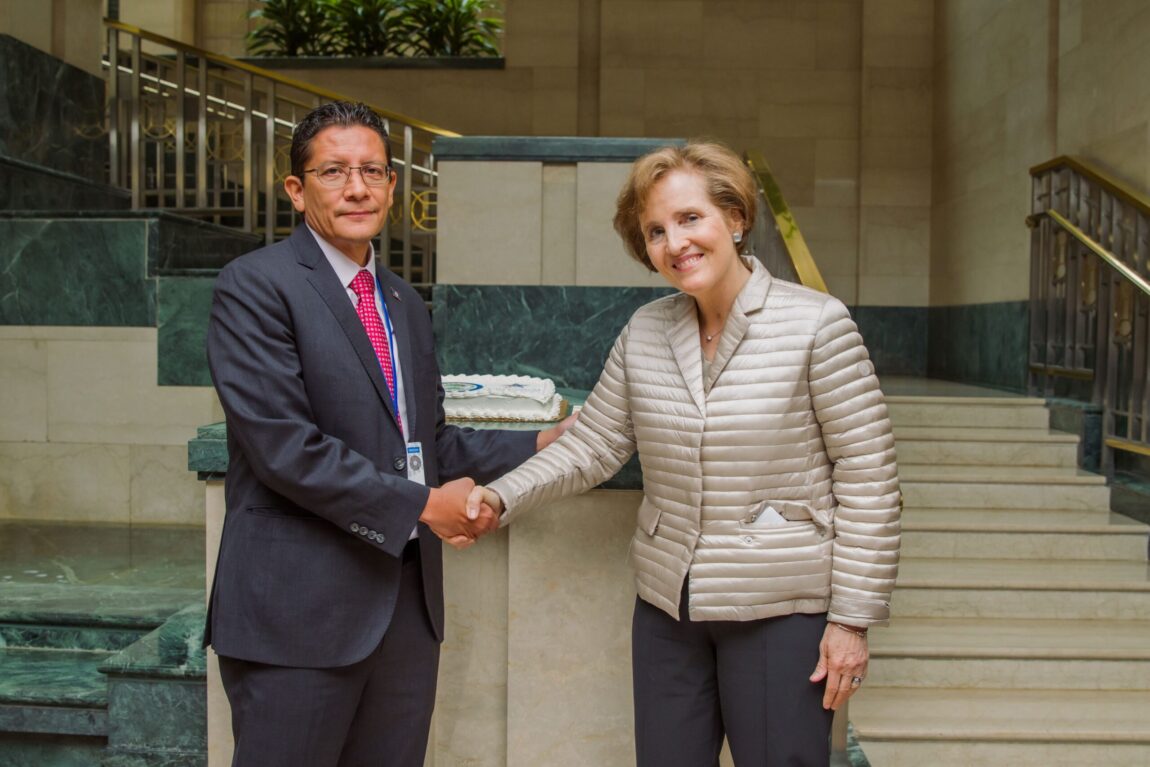 Minster-Coye-and-CEO-Alice-Albright-scaled.jpg