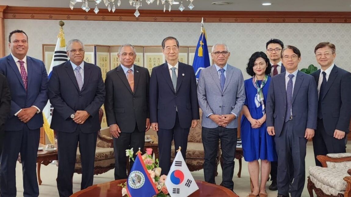 Belize Delegation Meets with Prime Minister of South Korea