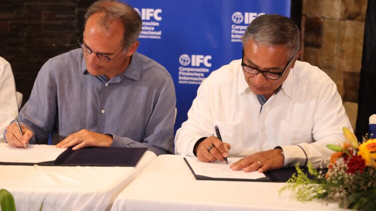 MET Concludes High-level Mission with the World Bank Group