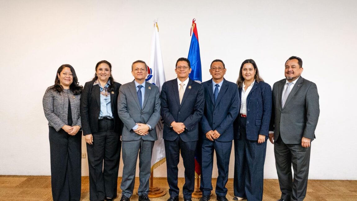 Belize Attends COSEFIN Meeting