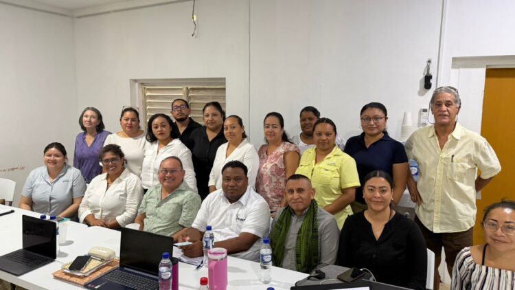 MoE Meets with Caye Caulker Stakeholders to Advance School Construction Projects