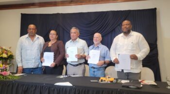 GOB Secures Landmark Agreement to Protect Turneffe Atoll